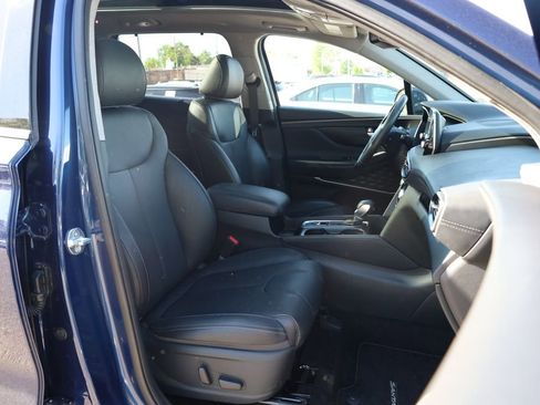 Used 2019 Hyundai Santa Fe FWD image 29
