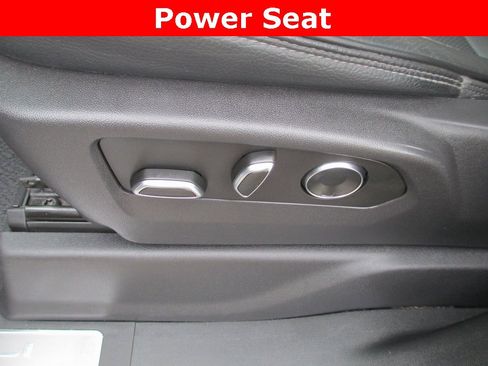 Certified 2024 GMC Sierra 3500 Denali w/ Denali Reserve Package image 26