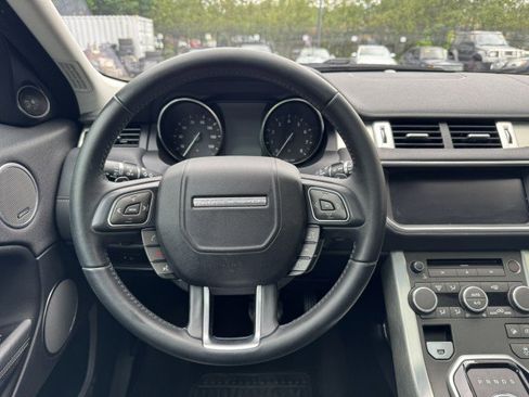 Used 2017 Land Rover Range Rover Evoque SE Premium AWD/4WD image 29
