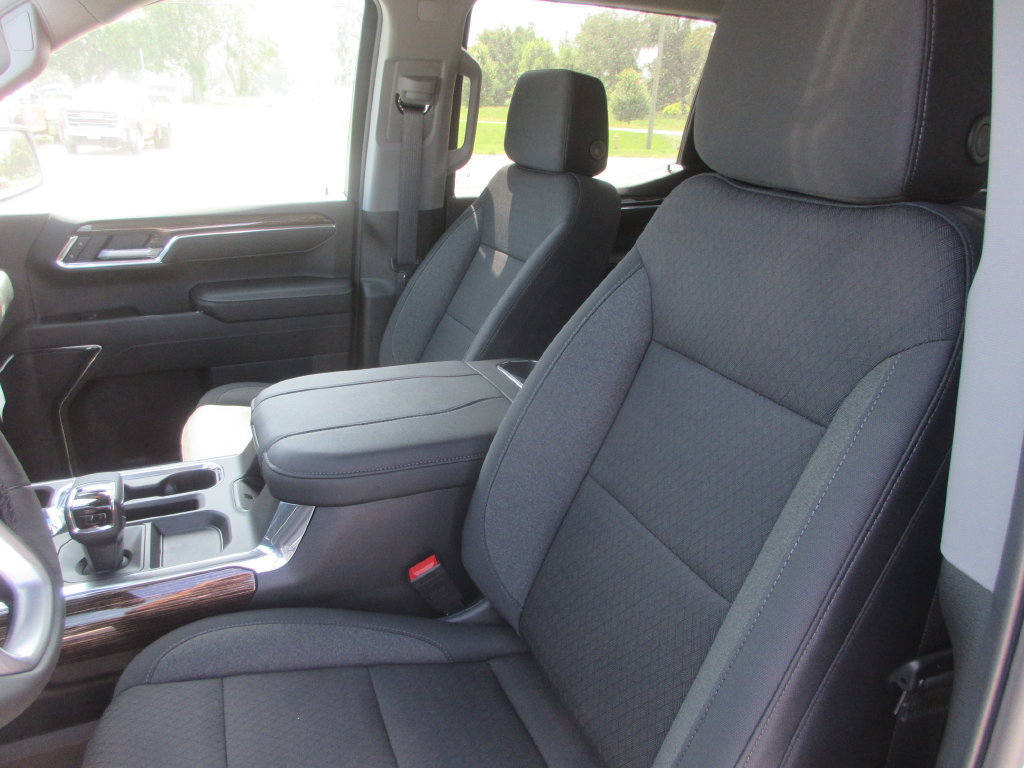 New 2026 GMC Sierra 1500 Elevation AWD/4WD image 11