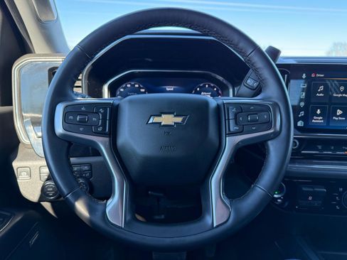 Used 2025 Chevrolet Silverado 3500 LTZ w/ LTZ Texas Edition AWD/4WD image 32