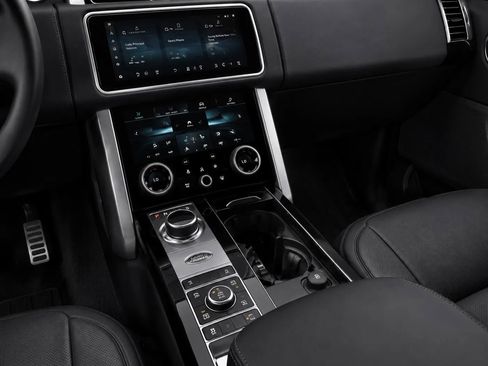 Used 2020 Land Rover Range Rover AWD/4WD image 16