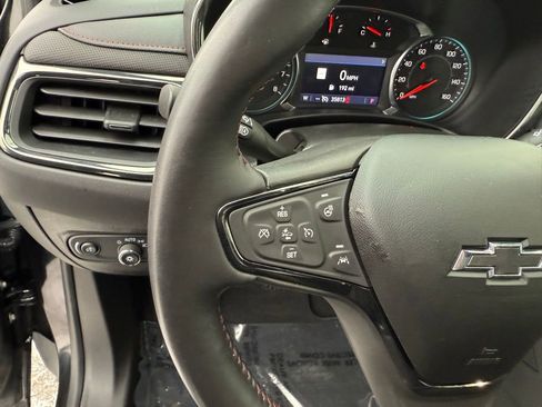 Used 2022 Chevrolet Equinox RS w/ RS Leather Package image 12