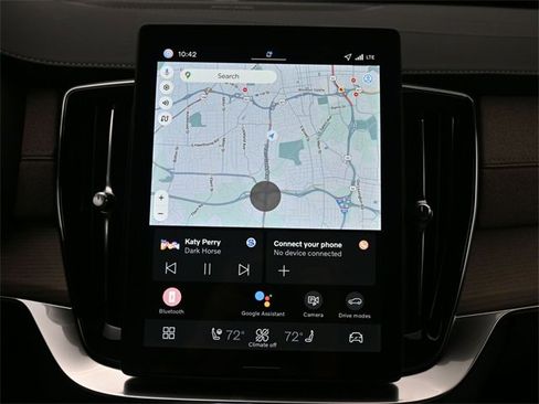 New 2026 Volvo XC90 B6 Plus w/ Protection Package Premier image 14