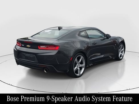 Used 2017 Chevrolet Camaro LT image 5