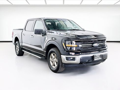 Used 2025 Ford F150 XLT w/ Equipment Group 301A Standard image 3