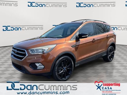 Used 2017 Ford Escape Titanium AWD/4WD image 1