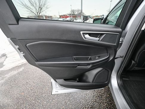 Used 2024 Ford Edge SEL w/ Convenience Package image 23