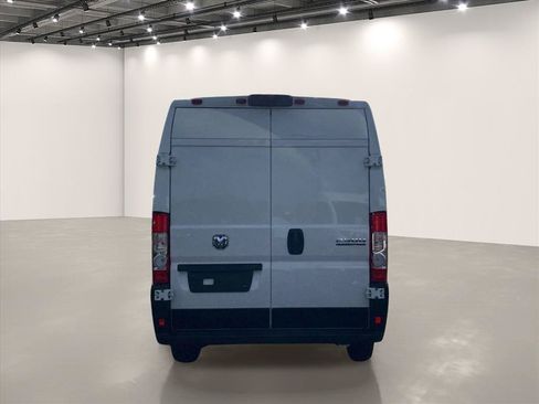 Used 2026 RAM ProMaster 2500 w/ Convenience Group FWD image 6