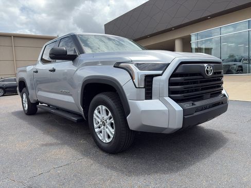 Used 2024 Toyota Tundra SR5 AWD/4WD image 3