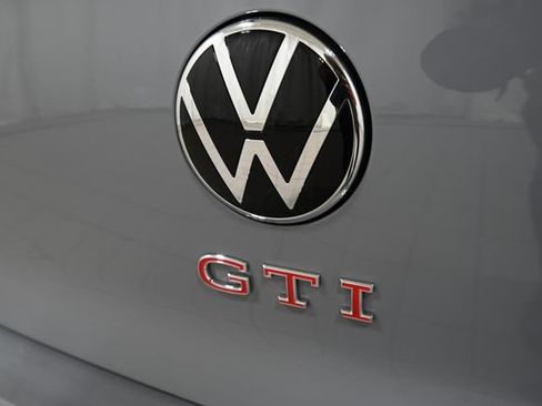 New 2026 Volkswagen GTI SE FWD image 18