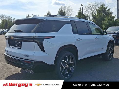 New 2026 Chevrolet Traverse High Country w/ LPO, Floor Liner Package AWD/4WD image 3