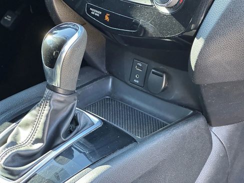 Used 2018 Nissan Rogue Sport S w/ S Appearance Package FWD image 22
