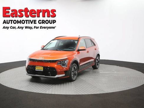 Used 2023 Kia Niro Wind w/ Wind Preserve Package FWD image 54