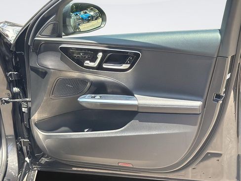 Used 2022 Mercedes-Benz C 300 Sedan image 30