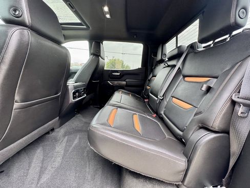 Used 2020 GMC Sierra 1500 AT4 w/ AT4 Premium Package image 15