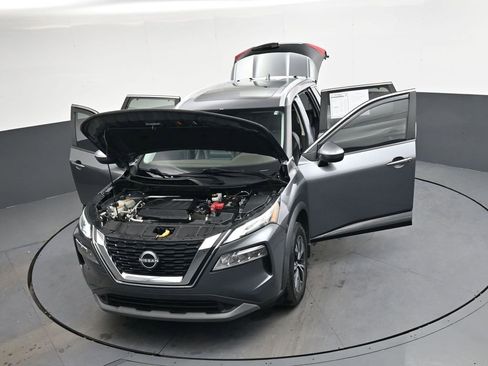 Used 2023 Nissan Rogue SV w/ SV Premium B Package image 46