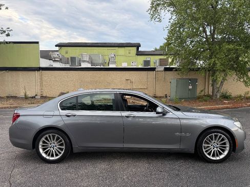 Used 2014 BMW 750Li RWD image 7