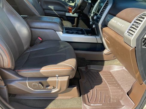 Used 2017 Ford F350 King Ranch w/ King Ranch Ultimate Package image 33