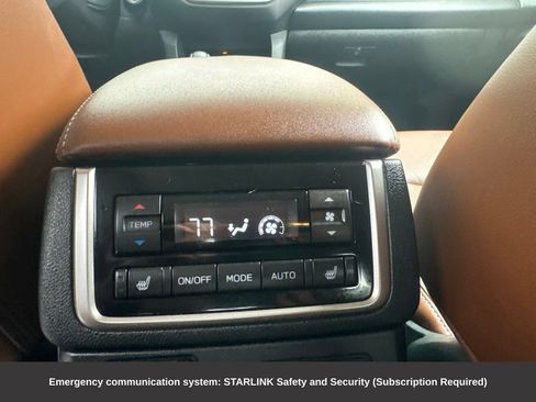 Used 2023 Subaru Ascent Touring AWD/4WD image 33