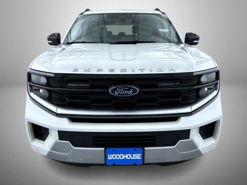 New 2026 Ford Expedition Max Platinum w/ Driver's Package image 2