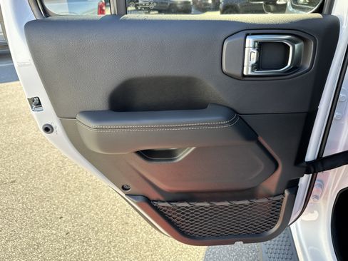 New 2026 Jeep Wrangler Sahara image 26