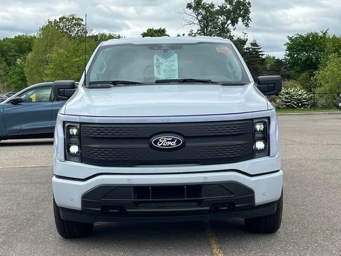 New 2025 Ford F150 Lightning Flash image 3