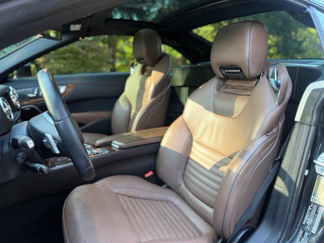 Used 2013 Mercedes-Benz SL 550 image 11