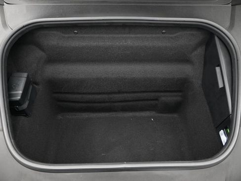 Certified 2025 Porsche 911 Carrera 4 GTS AWD/4WD image 38