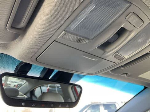 Used 2020 Hyundai Elantra Limited w/ Ultimate Package 03 image 26