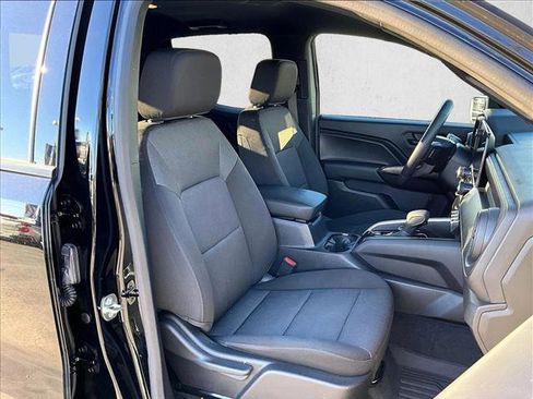 Certified 2024 Chevrolet Colorado Trail Boss w/ Technology Package image 9