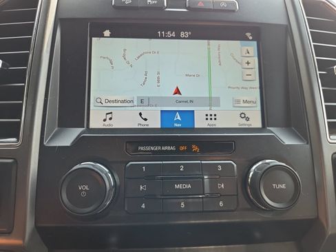 Used 2019 Ford F150 XLT w/ Equipment Group 302A Luxury AWD/4WD image 19
