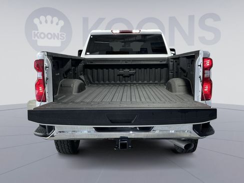 Used 2025 Chevrolet Silverado 2500 LT w/ Convenience Package AWD/4WD image 24