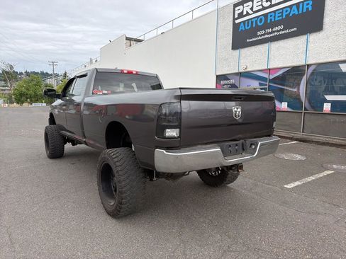 Used 2016 RAM 2500 Tradesman w/ Chrome Appearance Group AWD/4WD image 5