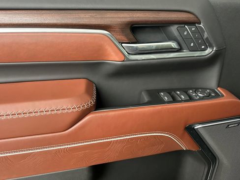 New 2026 GMC Sierra 3500 Denali Ultimate image 12