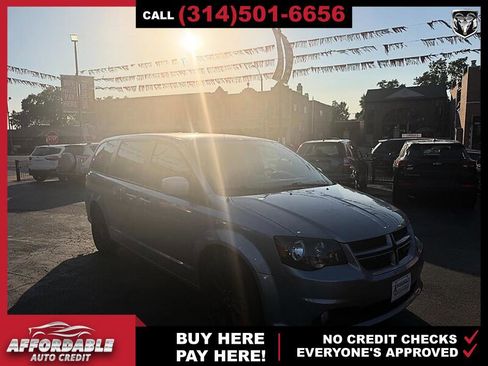 Used 2020 Dodge Grand Caravan GT FWD image 7
