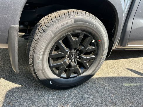 New 2026 Nissan Frontier SV w/ Tow Package image 5