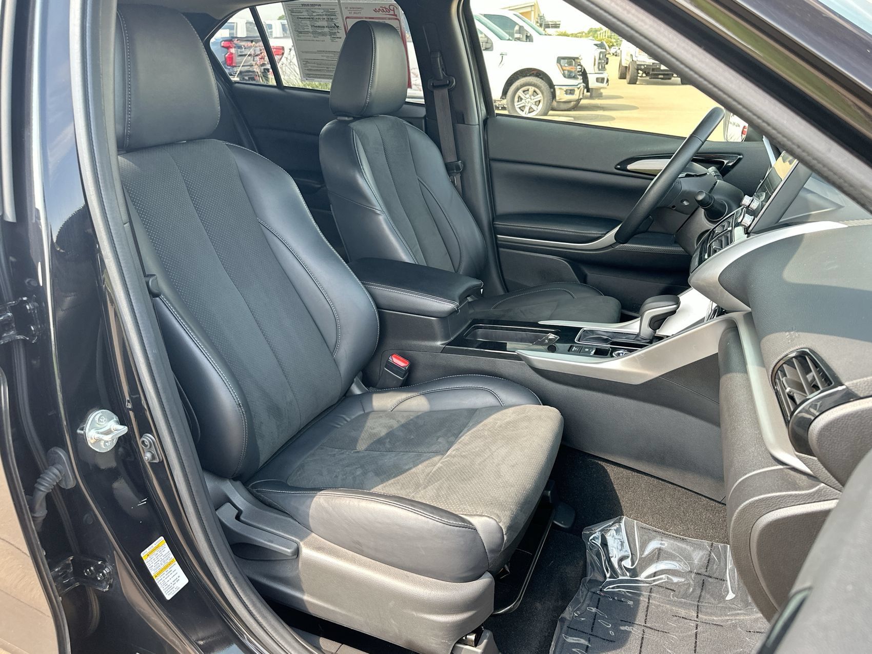 Used 2024 Mitsubishi Eclipse Cross SE AWD/4WD image 23