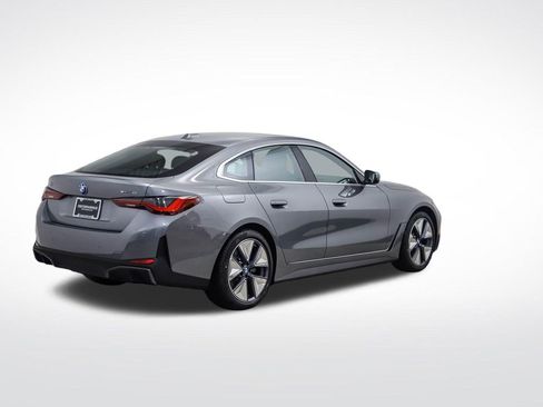 Used 2025 BMW i4 xDrive40i w/ Parking Assistance Package AWD/4WD image 5