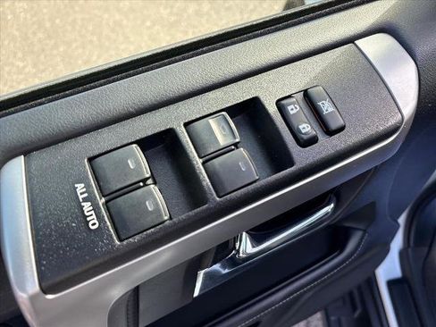 Used 2024 Toyota 4Runner SR5 image 20