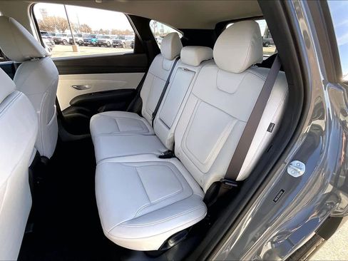 Used 2025 Hyundai Tucson SEL image 21