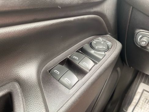 Used 2019 Chevrolet Equinox LT AWD/4WD image 24