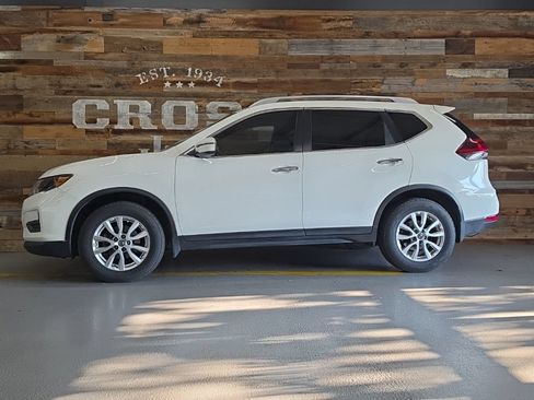 Used 2020 Nissan Rogue S AWD/4WD image 13