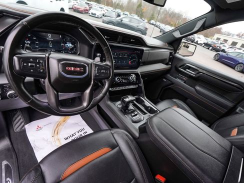 Used 2025 GMC Sierra 1500 AT4 w/ AT4 Premium Package image 16