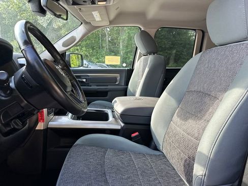 Used 2018 RAM 1500 Big Horn AWD/4WD image 34