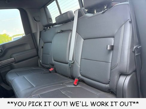 Used 2021 Chevrolet Silverado 1500 LTZ w/ Z71 Off-Road Package AWD/4WD image 8