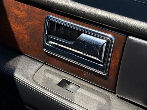 Used 2016 Lincoln Navigator L Select AWD/4WD image 35