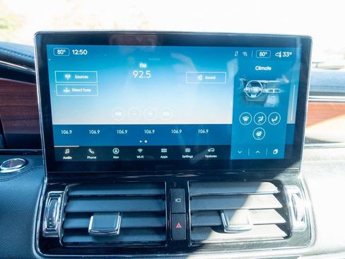 Used 2023 Lincoln Navigator Reserve image 26