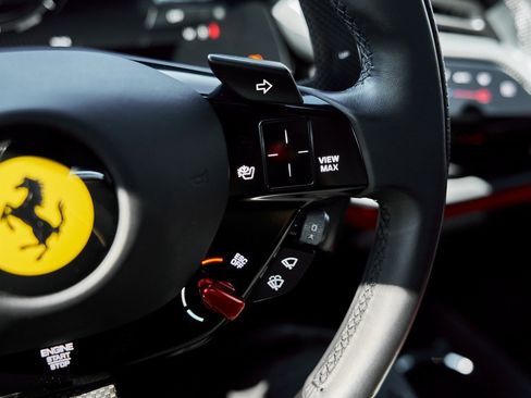 Used 2023 Ferrari SF90 Stradale Base image 61