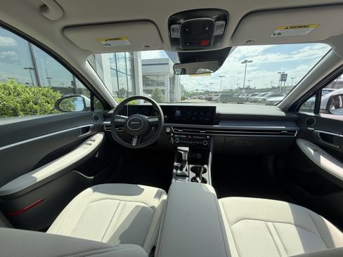 New 2026 Hyundai Sonata SE FWD image 20